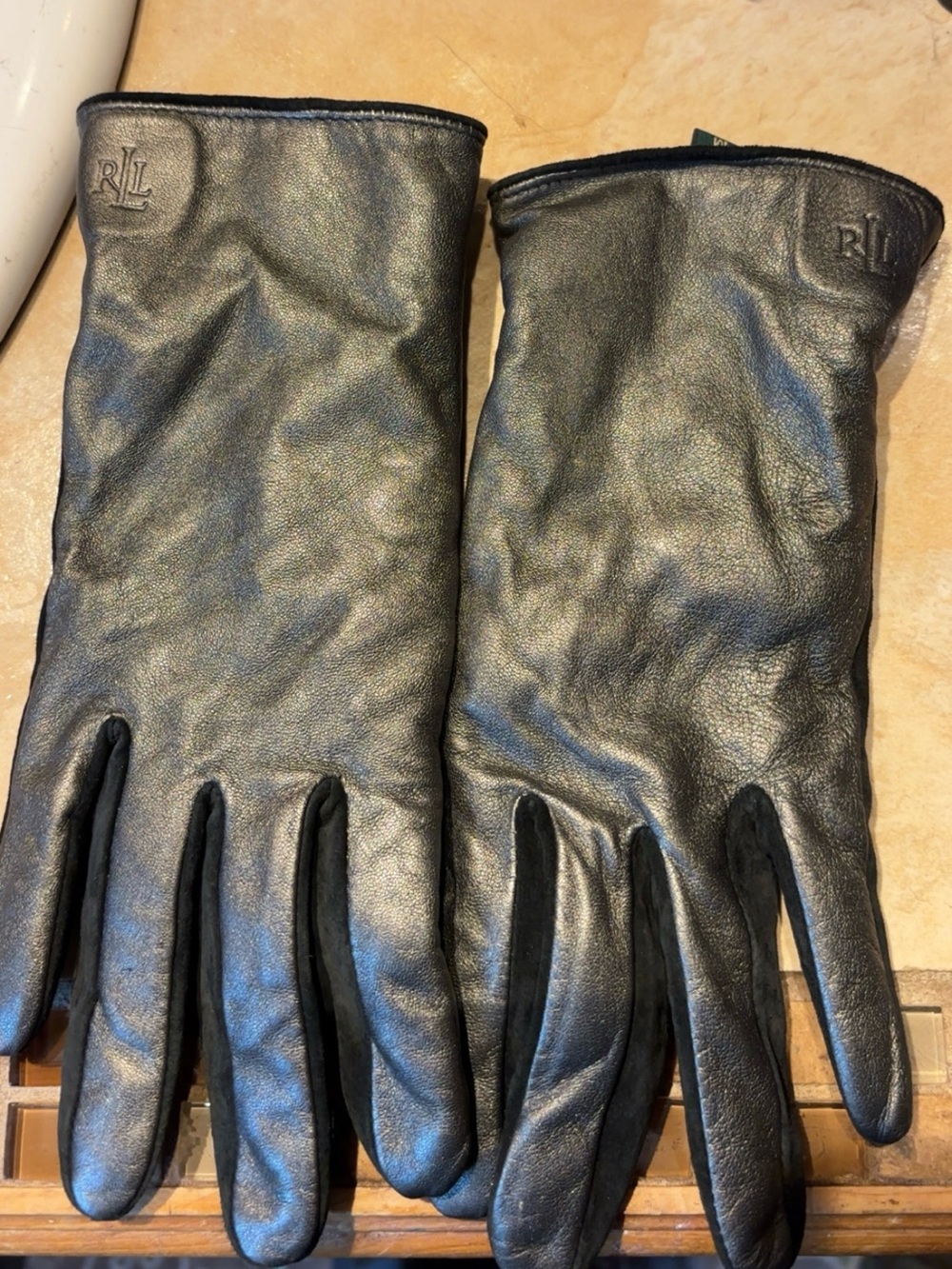 Ralph Lauren Black Leather womens Gloves with RL Embossed Logo